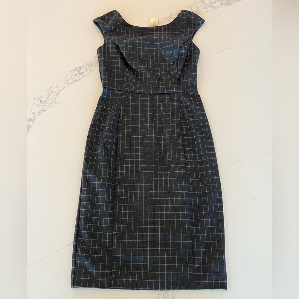 Brand New Banana Republic Professional/Corporate Grey Dress (with tags)
